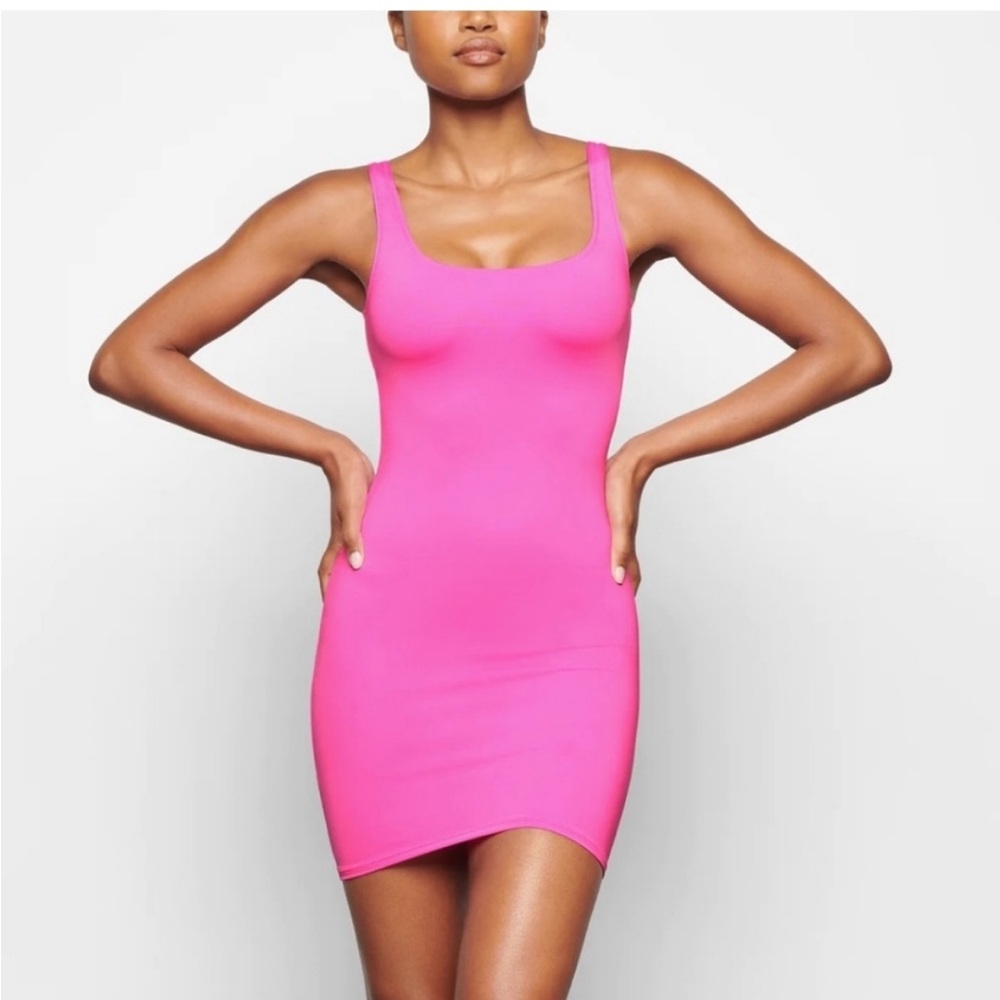 New SKIMS SWIM TANK DRESS | TAFFY